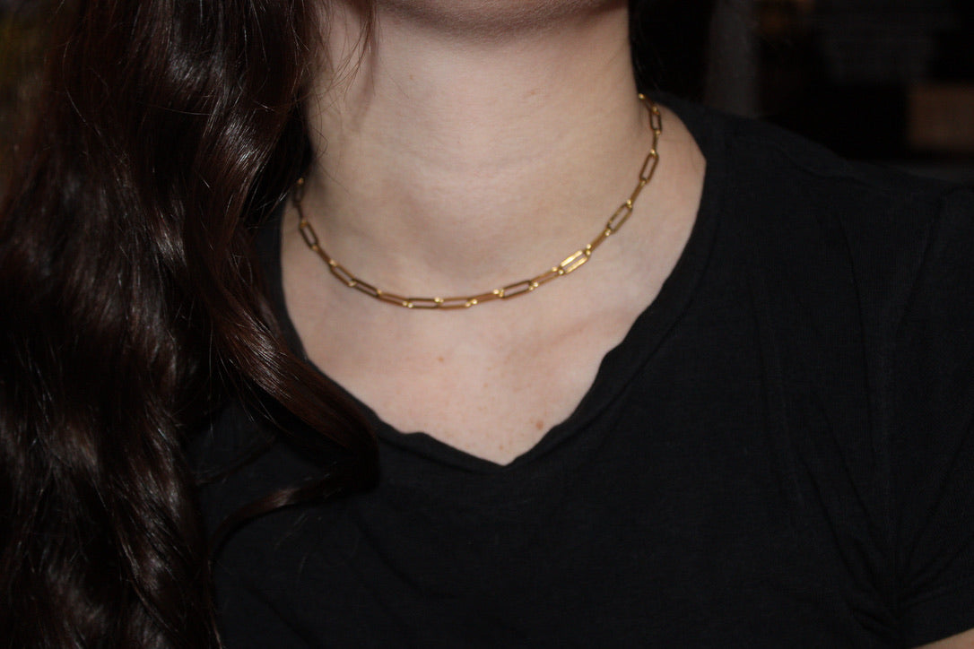 Golden Link  Necklace