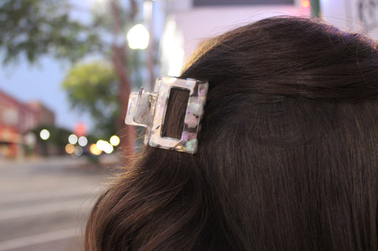 Charcoal Mist Clip
